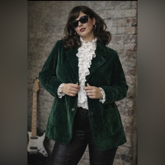 Lane Bryant Jackets & Blazers - *Vintage Lane Bryant - 60’s:70’s Dark Green Velvet Blazer- plus size